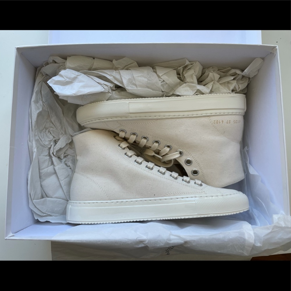 NWT Common Projects (Tournament High)
